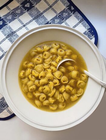 tortellini in broth