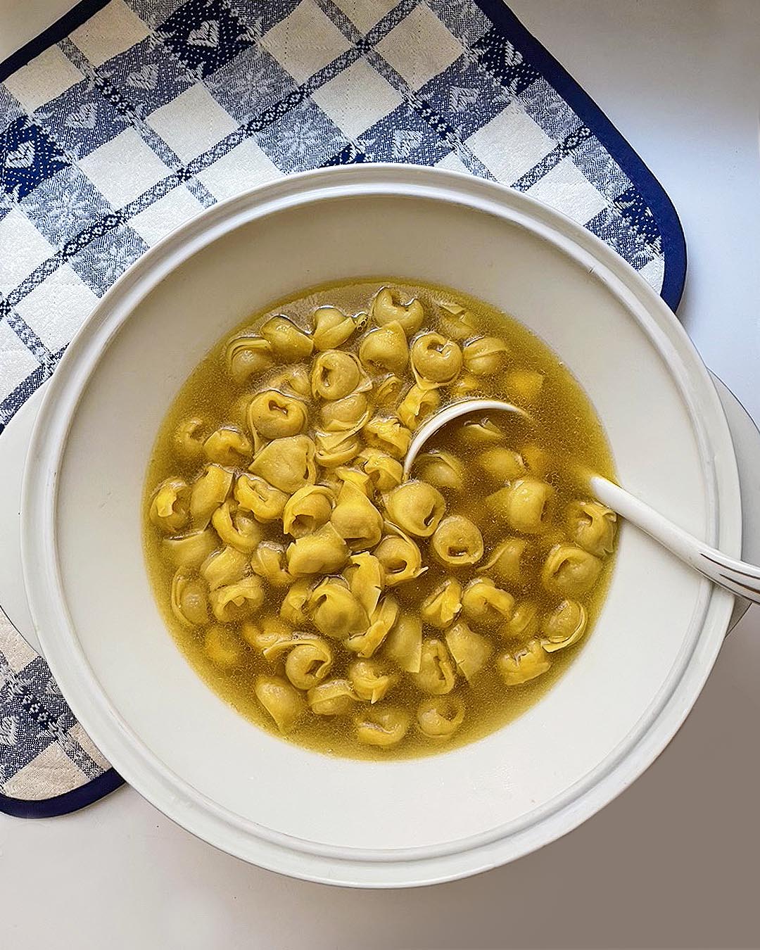 tortellini in broth