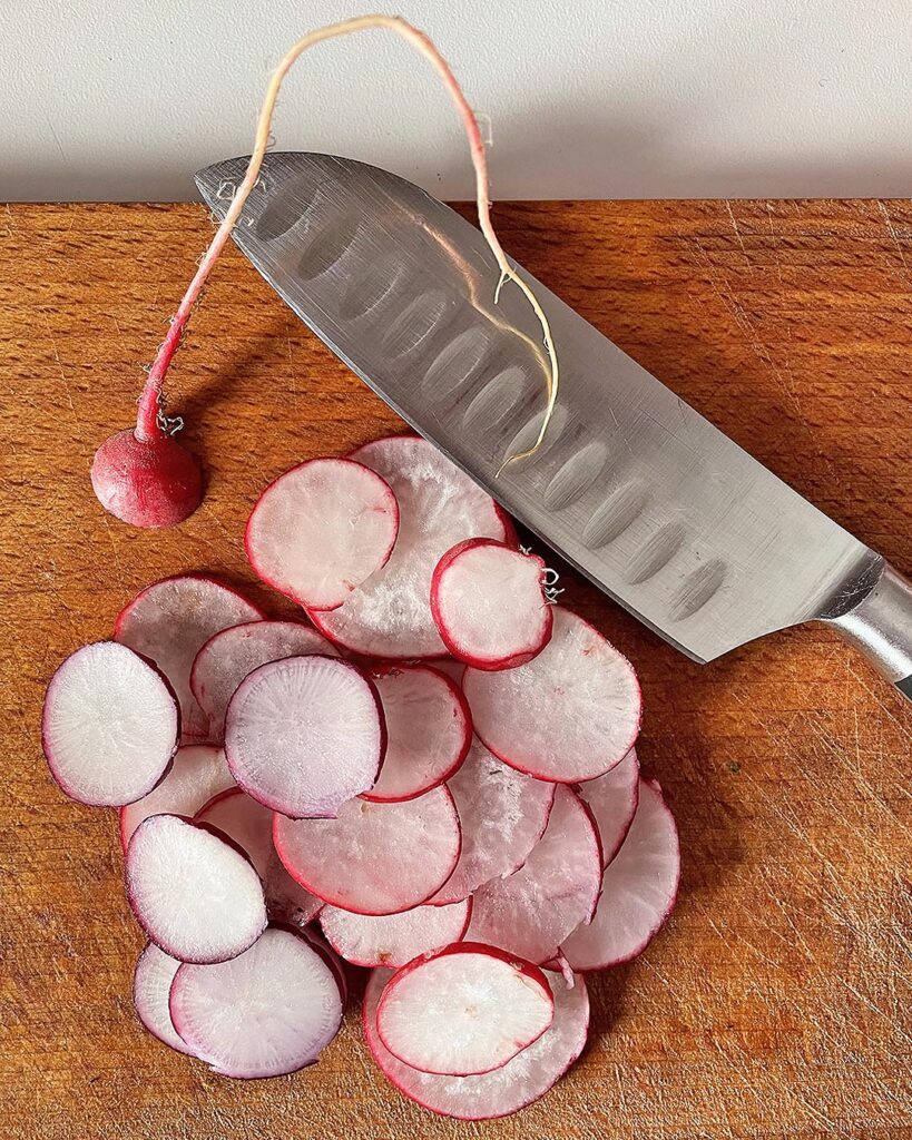 radish sliced in thin slices