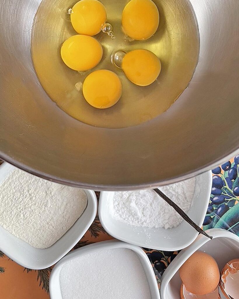 eggs ready to be whipped